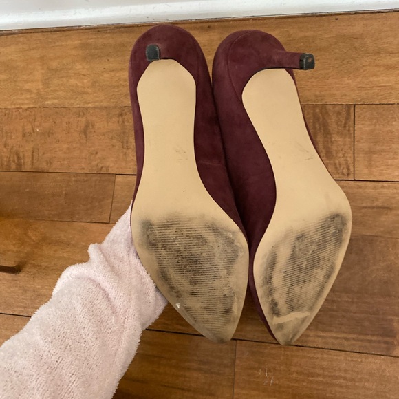Gap burgundy red work heels suede - Picture 5 of 5